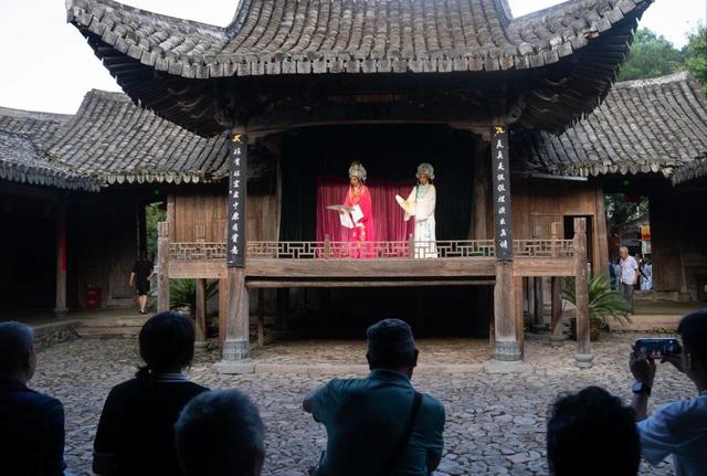 一步一景皆画卷 国庆假期来楠溪江丽水街当一日宋“潮”人