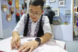 “非遗剪纸”传承人杨成红：投身志愿服务 点亮非遗传承精神之光图片