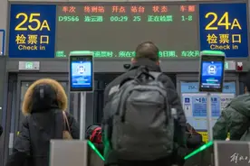 服务24小时不打烊 上海三大火车站全天开放候车大厅图片