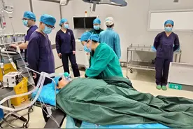 60岁高龄孕妇顺利生下男婴，创下莱芜产妇最高龄纪录图片