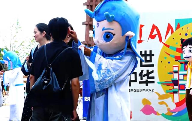 假日接待游客192.81万人次、揽金超11亿——花溪文旅的“高流量”与“高留量”