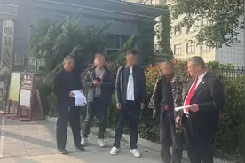 旧房新建起纠纷 诉前调解护邻心图片