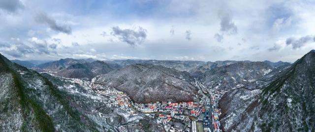 陇南康县：初雪，赠你一城清白