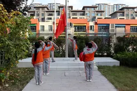 跃动展风采 童心向未来——西安市浐灞第八小学召开2023年体育节暨三跳运动会图片