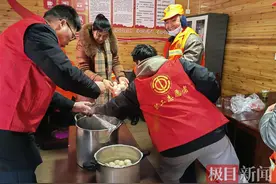 十堰郧西工会驿站让户外劳动者感受到温暖图片
