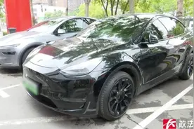 特斯拉充电后无法启动，车主无奈自费维修：特斯拉公司和充电桩运营方都说自己没问题图片