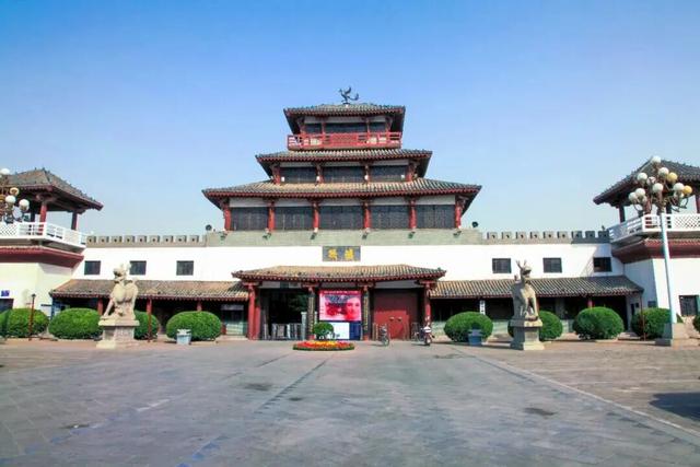 最近去这座全是“龙”的高铁站有福利！