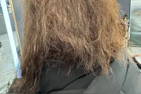 女子烫染头发遭“毁发”引纠纷，辖区市场监管部门介入调查图片