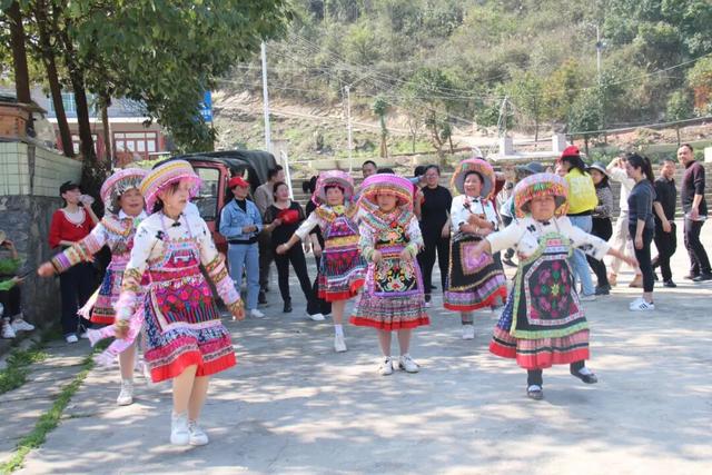 红军强渡乌江后，从瓮安这个村北上……