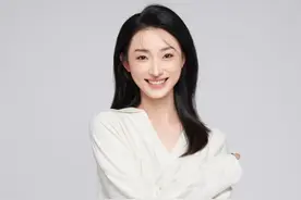 舞台上的备战也精彩 海盐90后姑娘参演亚运会开幕式图片