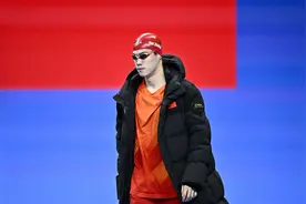 第9金！潘展乐夺得男子100米自由泳金牌并打破世界纪录图片