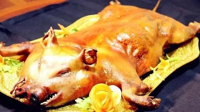 滇中藏不住了！楚雄21℃暖冬，一半是山水秘境，一半是舌尖热辣