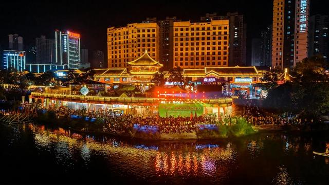 三江映月贺华诞！五显庙绘就双节文旅新图景