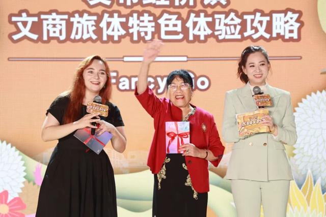 哇，这个商圈有城市树屋了！还有匹克球等一大批好玩好吃的，票根有大用场！