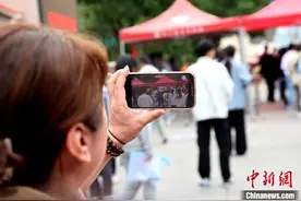 青海西宁：2024年全国高考首场考试结束图片