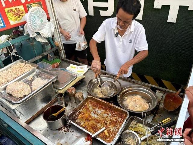 晚AI大众｜嫦娥六号月壤成果上新；2025国庆档电影总票房突破15亿