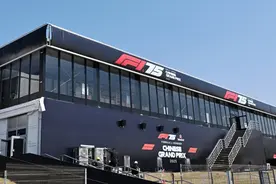 今年F1中国站：看台座位增加1.7万，场内周边好吃好玩更多了图片