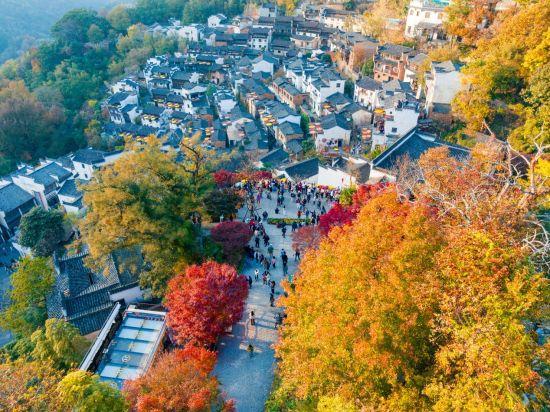 篁岭红叶 + 晒秋，定格人文自然之美