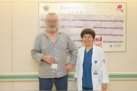 邵医30年丨加拿大友人多次“打飞的”来杭治疗，“下一次我还会来中国，哪怕要飞越半个地球”图片