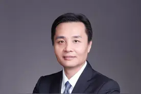 AI新浪潮下，民企如何展现更大作为？ 专访360集团首席运营官叶健：大模型应用将是中国弯道超车的好机会图片