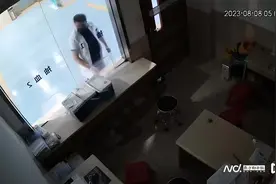 律师谈男子潜入医院稀释血液样本：或涉帮助毁灭、伪造证据罪图片