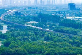 “轨道上的长三角”新增环形走廊，串联上海、南京、合肥、杭州图片