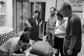 他们无私捐赠 让革命文物发挥更大价值图片