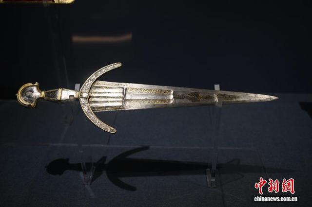 “欧洲骑士盔甲与文化展”亮相兰州：百余件珍贵文物展骑士文化魅力