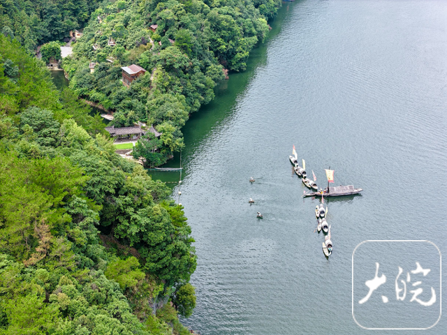 新安江山水画廊夏日风光好