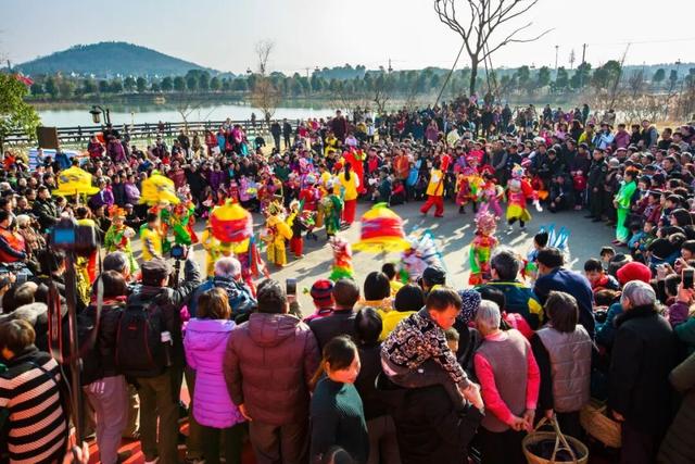 慢城千人长街宴，本周日开席！