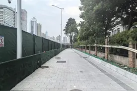 五山立交工程开启第三阶段围蔽施工图片