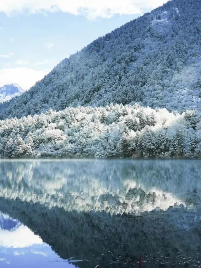今日多地下雪！冰雪世界的川西正式上线