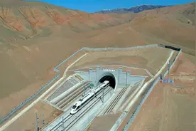 中央媒体看甘肃 | “和谐号”加速试跑！甘肃兰张三四线铁路中川机场至武威段铁路联调联试进入新阶段图片