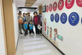 交通无小事 安全伴“幼”行图片