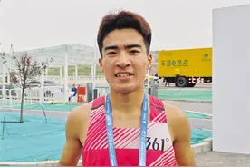 【2024兰州马拉松】半程男子组冠军武明瑶：沿途观众真的太给力了！图片