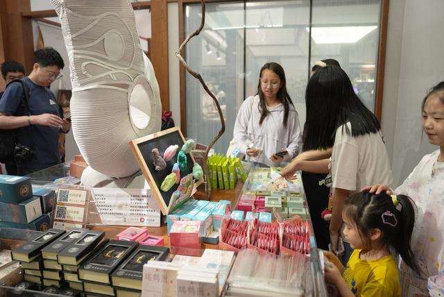新时代中国调研行之文化中华｜“文博游”添彩暑期生活