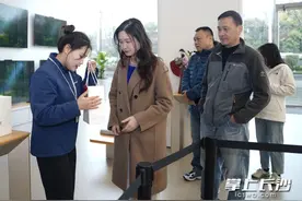 阔折叠来了！华为Pura X长沙首销图片