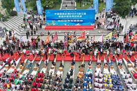 温州人对龙舟是真爱，亚运赛场刚结束，村居对抗赛就安排上了图片