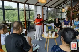 “传承红色基因，弘扬诗书文化”——荣县作家协会举行原创诗歌朗诵活动图片