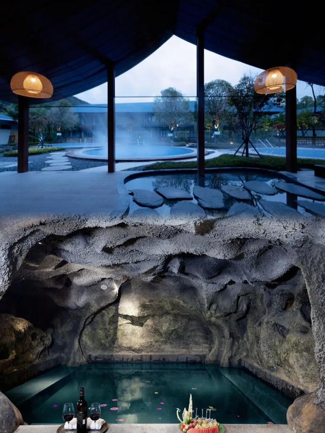 玩雪 晒太阳 泡温泉~只有想不到没有凉山做不到！