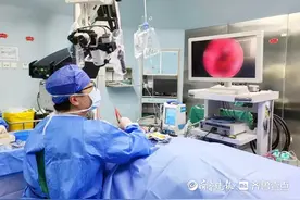 滕州中心人民医院耳鼻咽喉科完成人工听小骨植入术图片