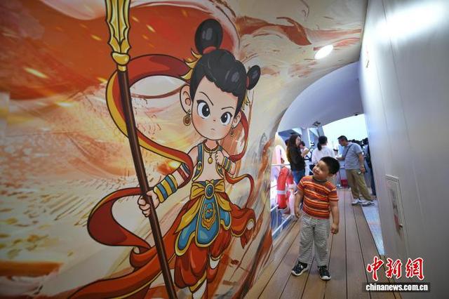 天津：哪吒号主题游船正式运营