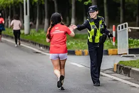 4月12日，一起来跑马！报名→图片