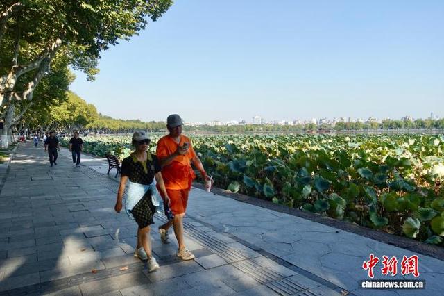 浙江杭州高温天回归