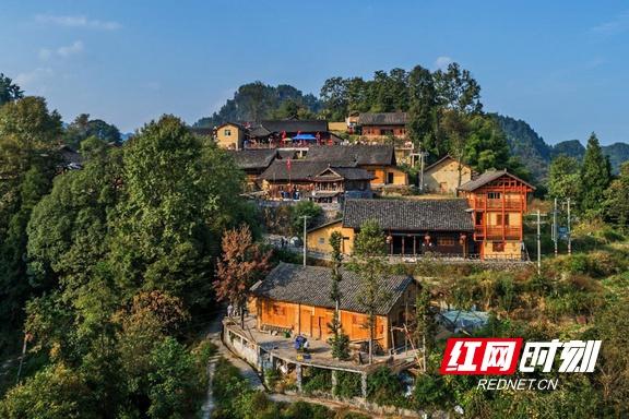 湘西州入选“中国50古城古镇目的地榜”第七名