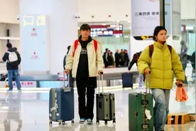 西安咸阳国际机场T5航站楼投运，刷脸无证通关图片