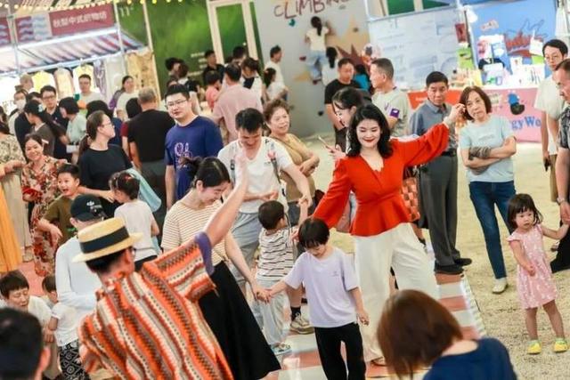 音乐嘉年华打造假日新地标！国庆中秋假期，普陀重点景区商圈客流量、营业额双增长