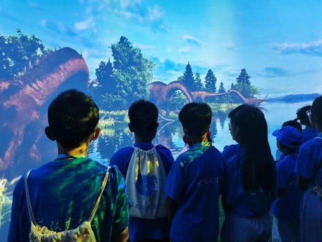 延边朝鲜族自治州庆假期延吉文旅活动丰富多彩 激发消费新活力