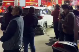 教科书式自救！9岁女孩带着5岁弟弟成功逃生图片