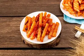 国民零食辣条是“隐性杀手”？不仅只是卫生问题，还有……图片
